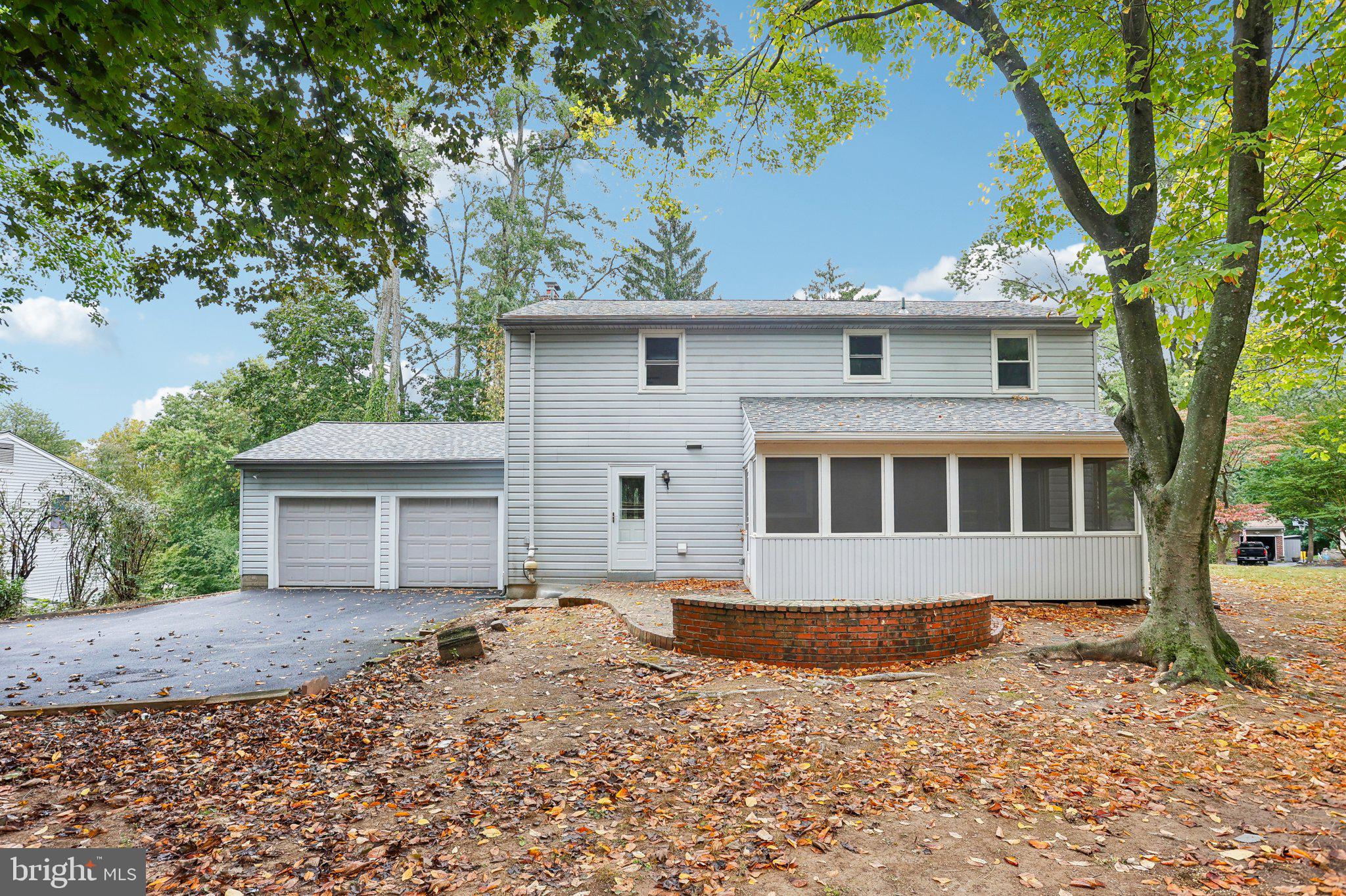 8326 Elliston