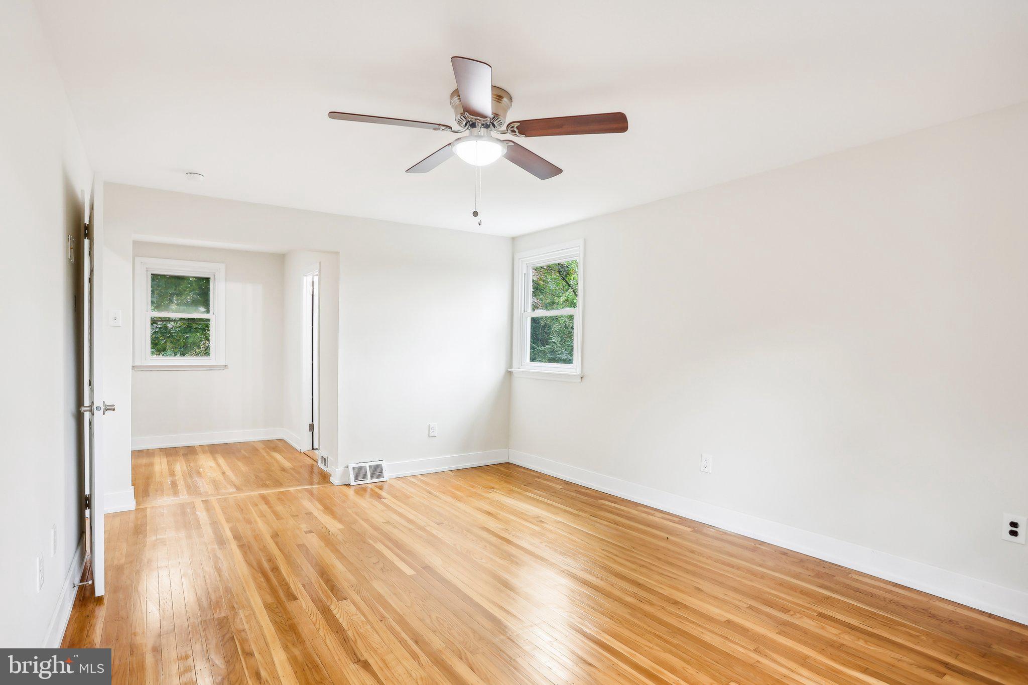8326 Elliston