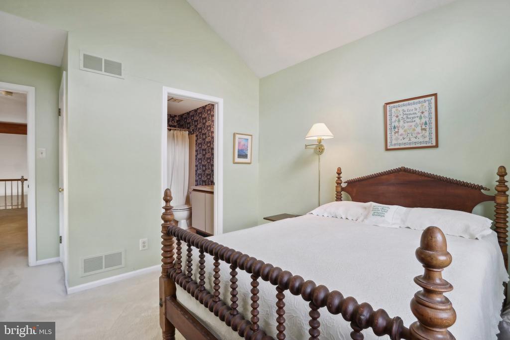 293 Conway Cir