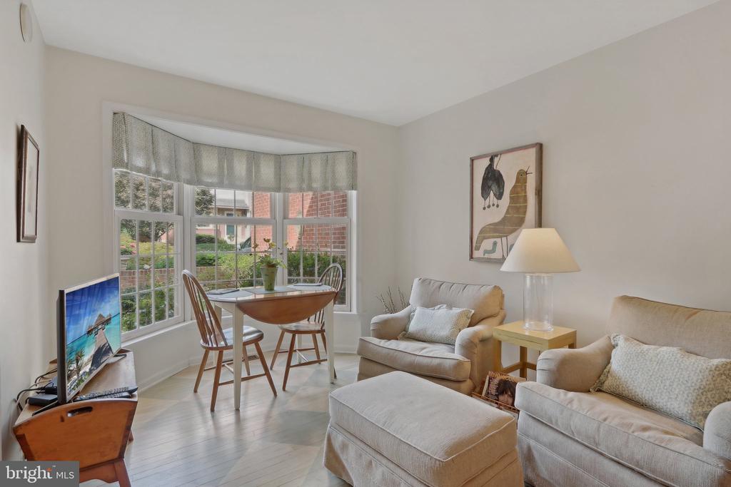 293 Conway Cir