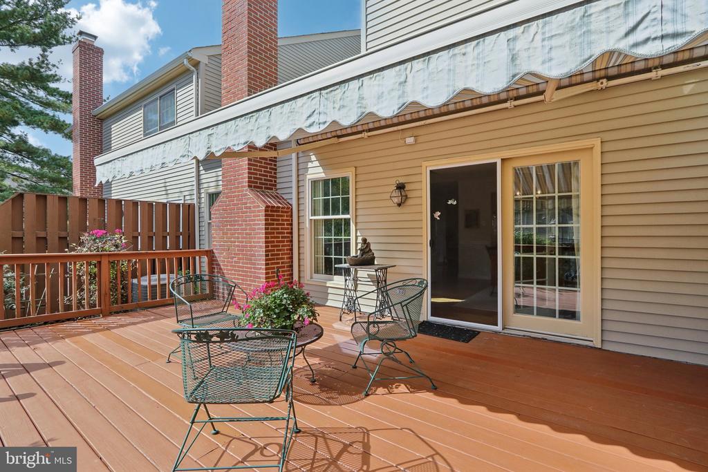 293 Conway Cir