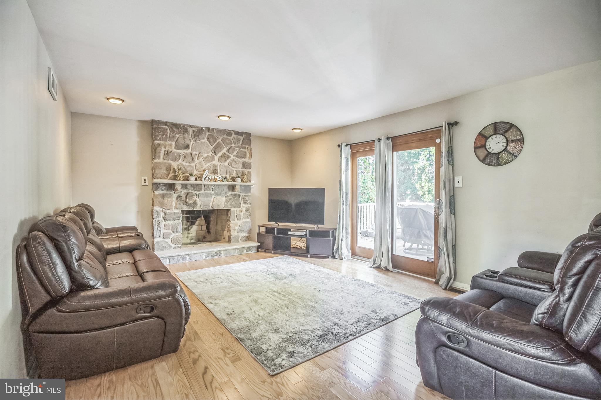 700 Fitzwatertown Rd