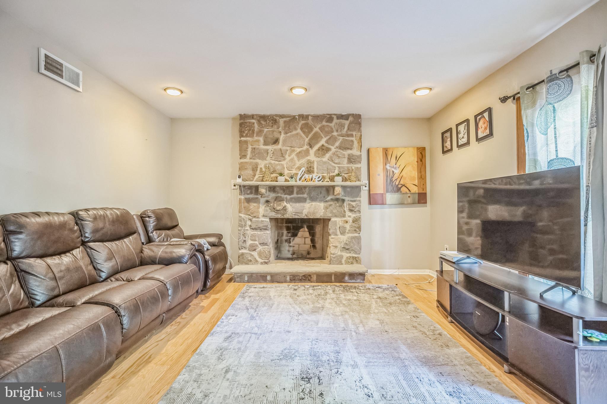 700 Fitzwatertown Rd