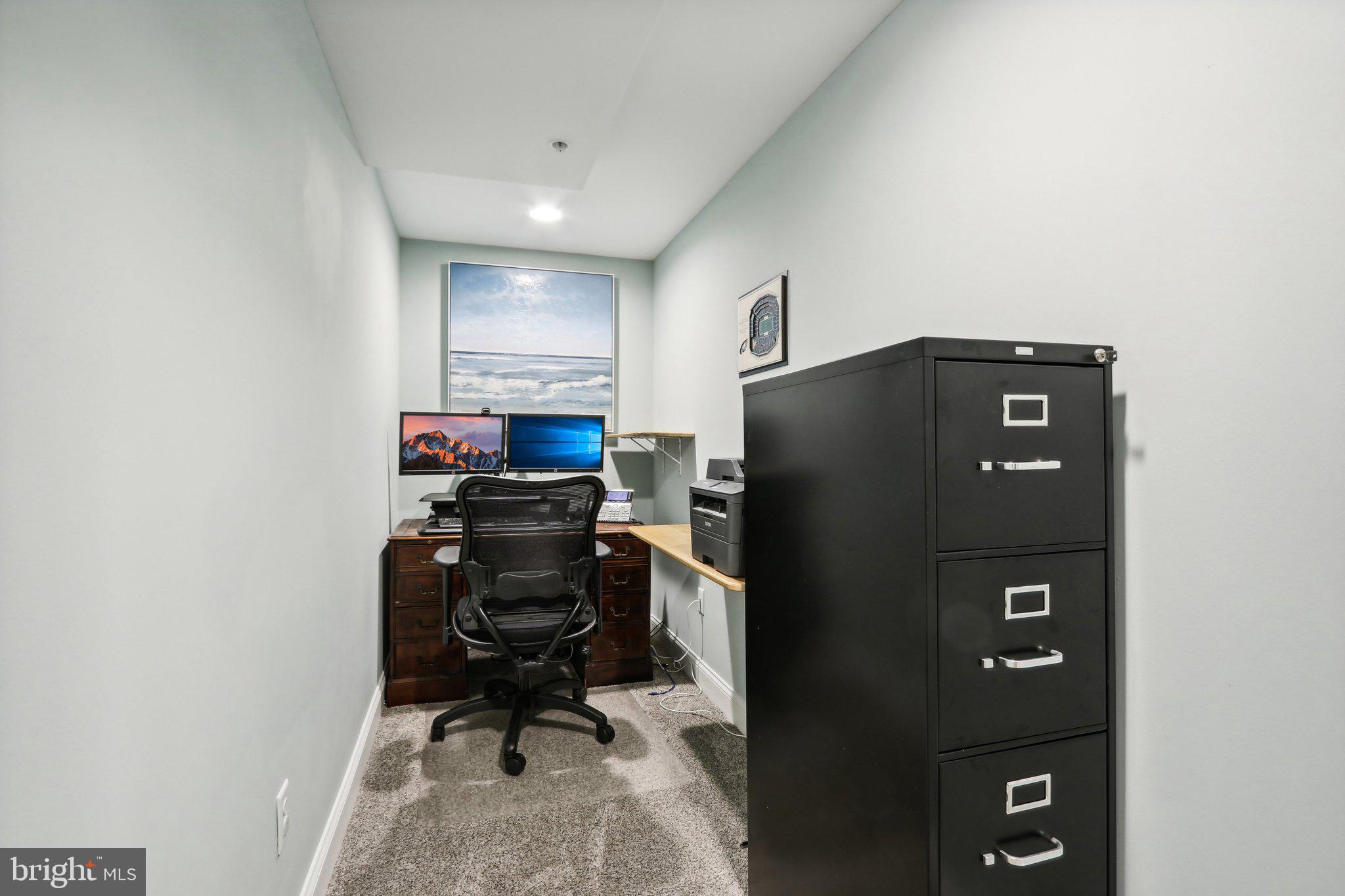 425 Stuart Ln