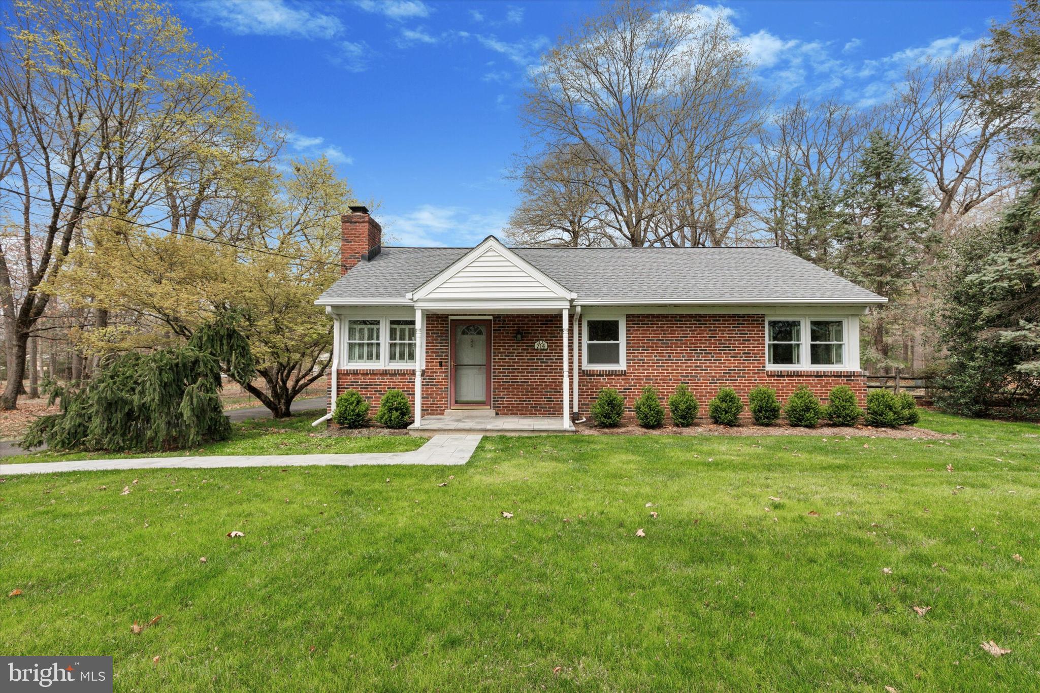 714 MCKEAN RD