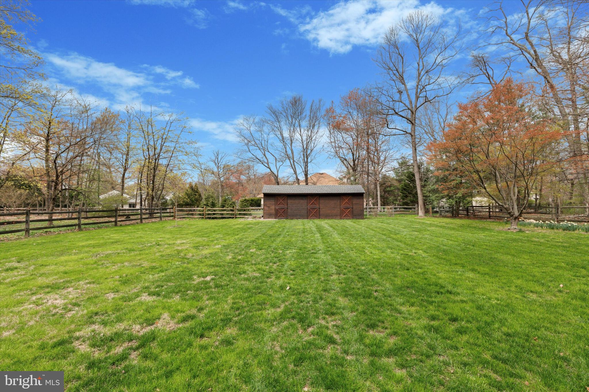 714 MCKEAN RD