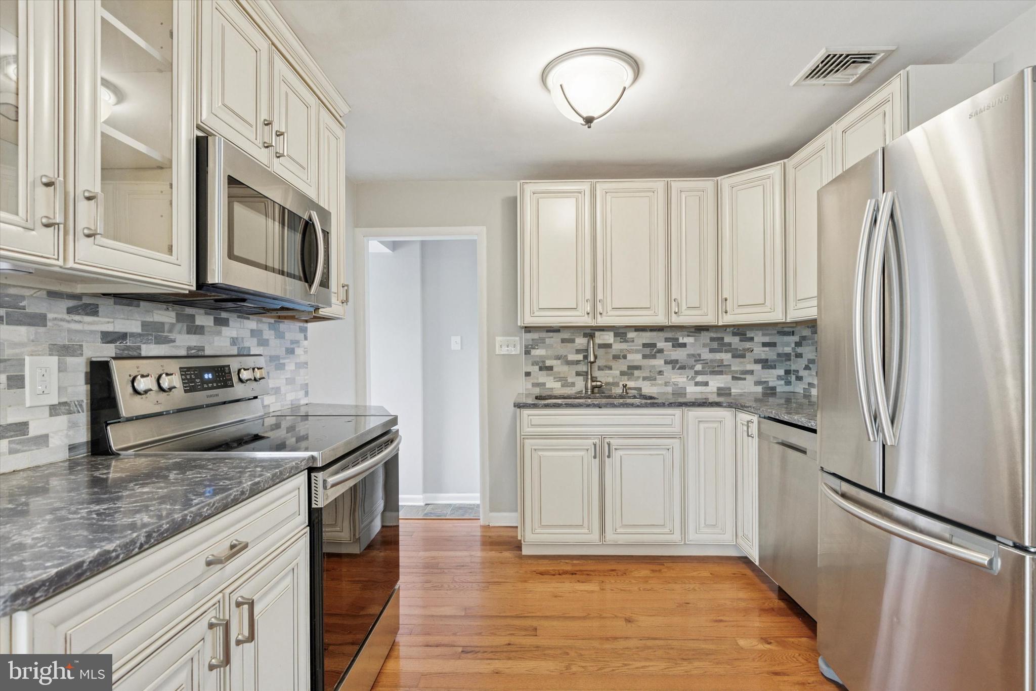 714 MCKEAN RD