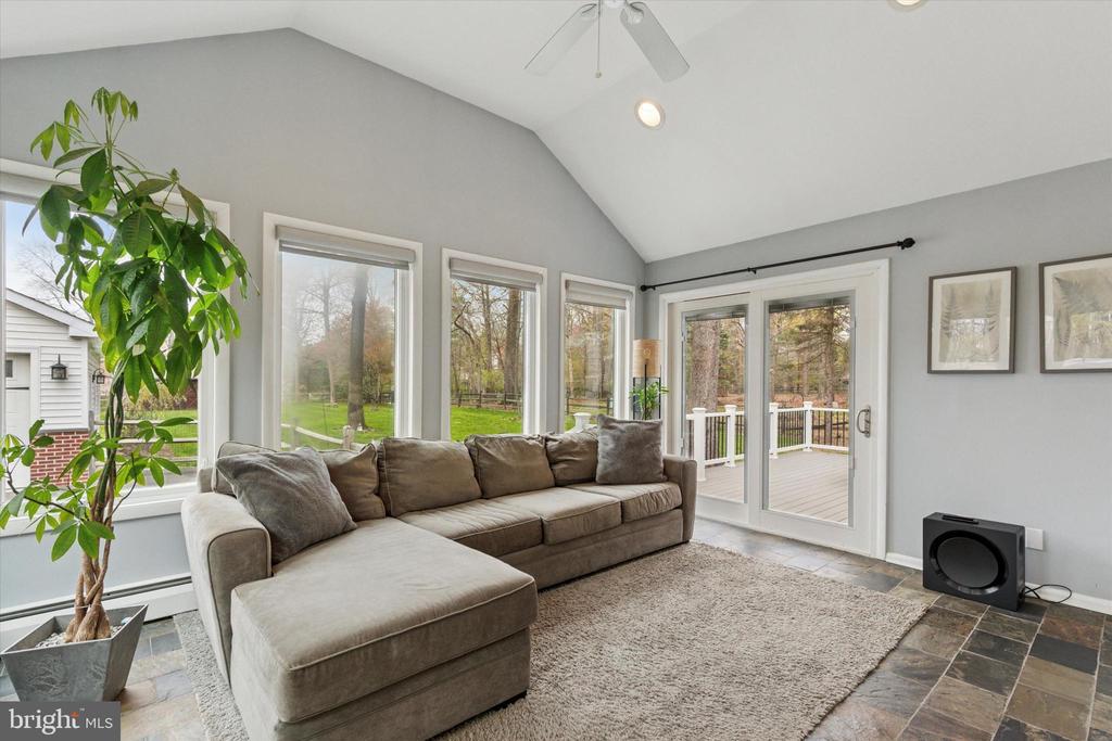 714 MCKEAN RD