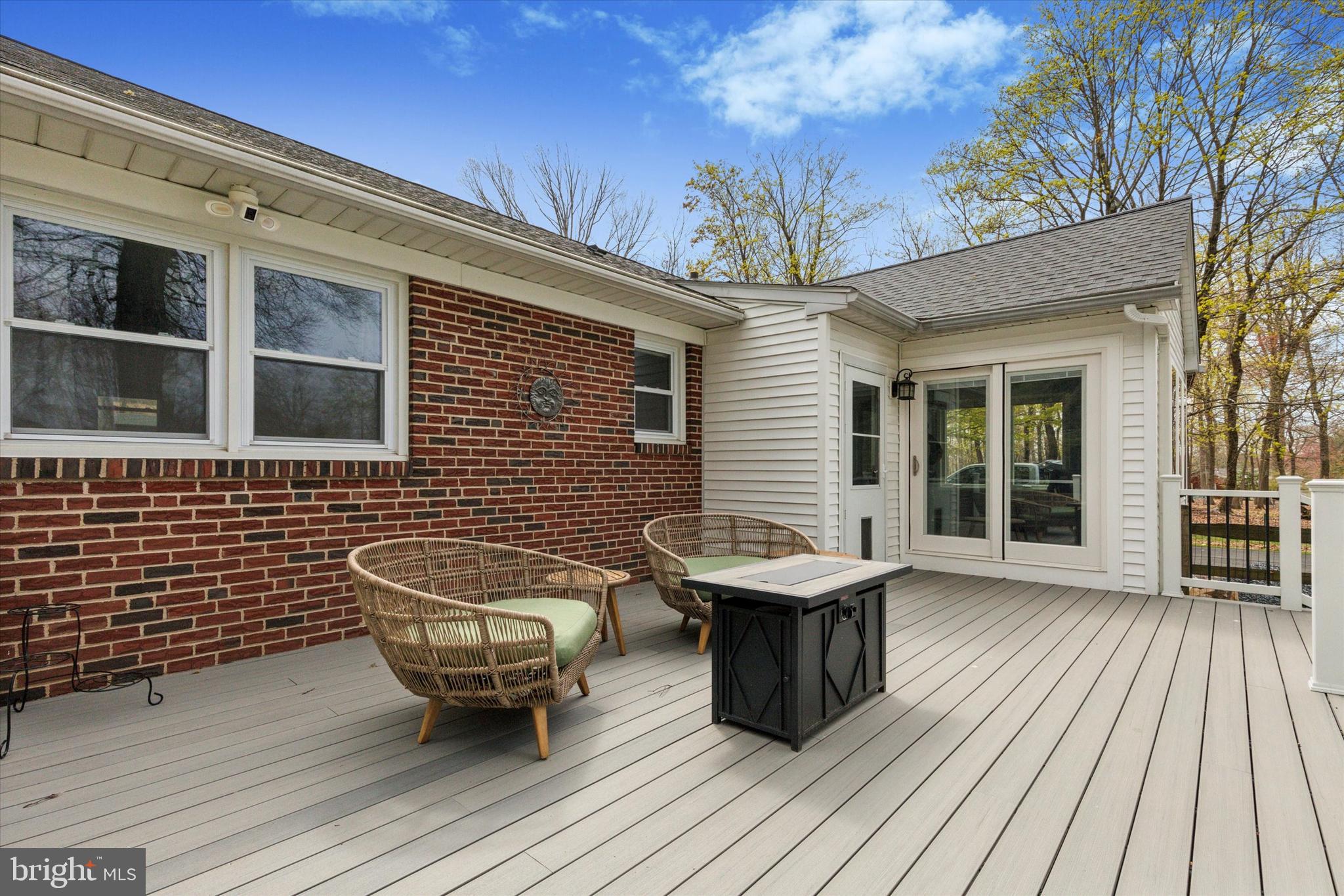 714 MCKEAN RD