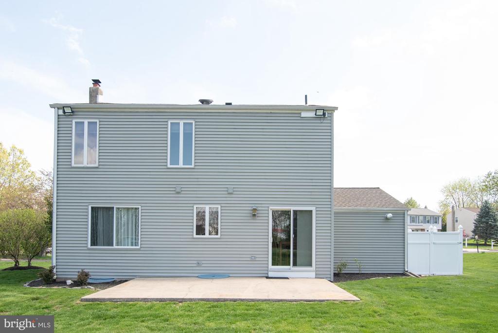 146 Station Dr