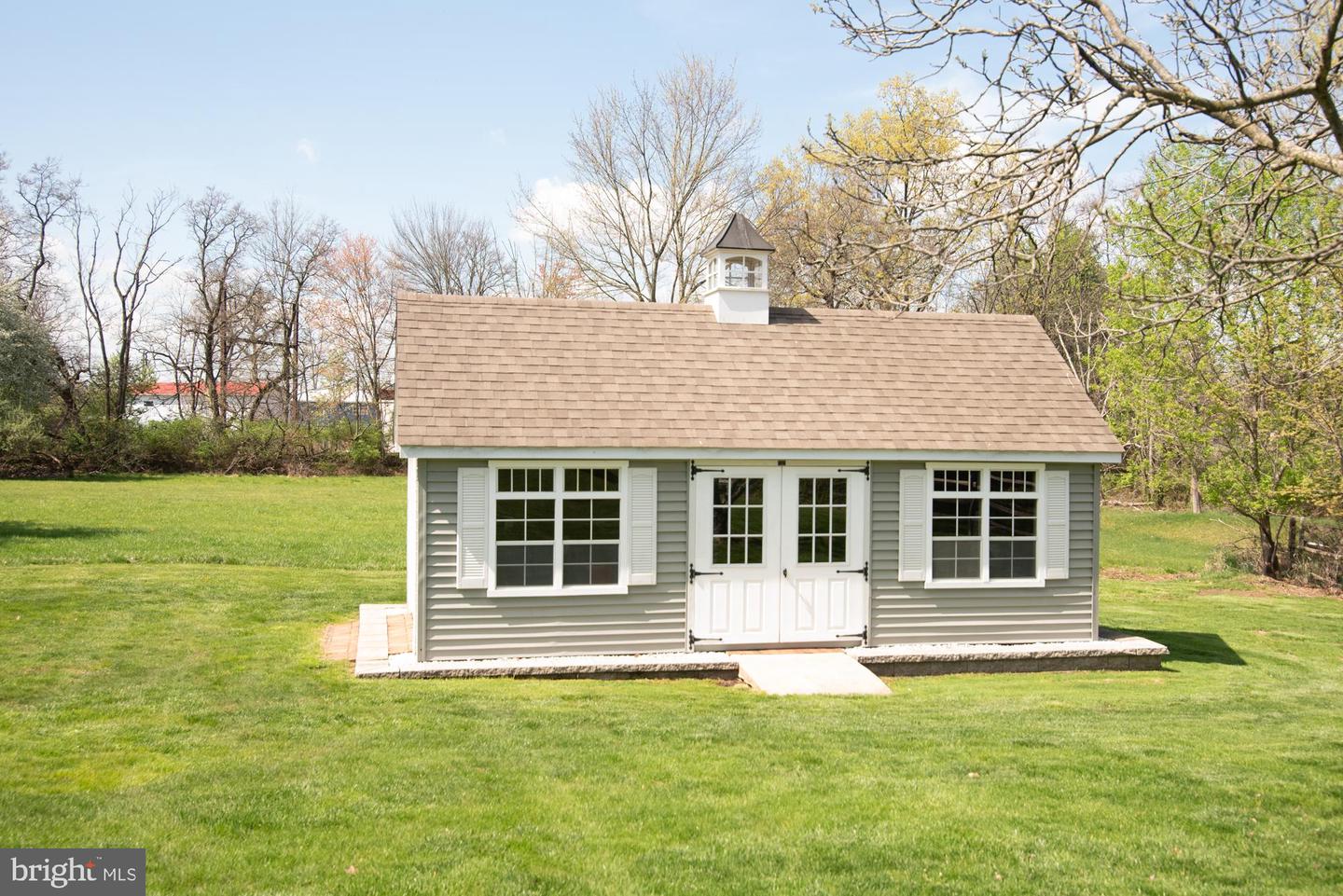 146 Station Dr