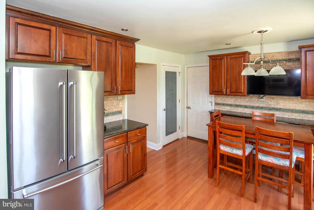 146 Station Dr