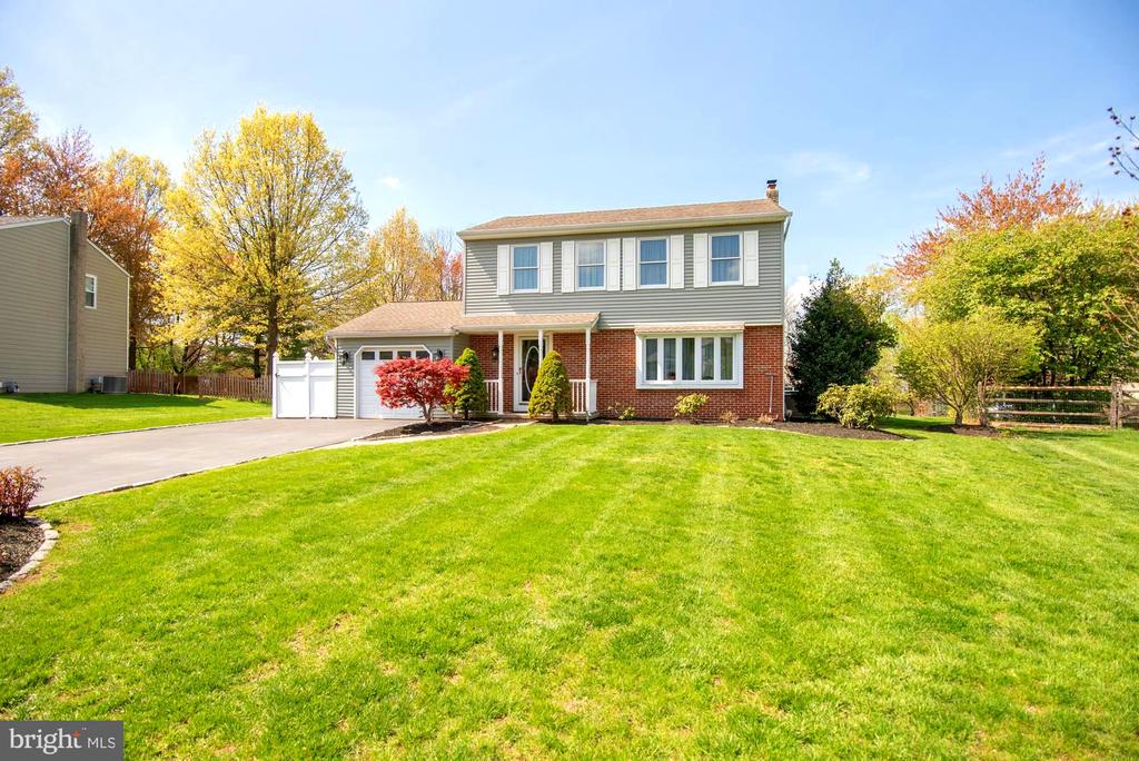 146 Station Dr