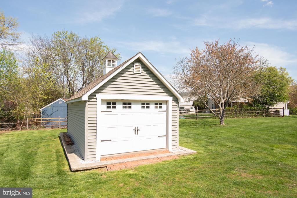 146 Station Dr