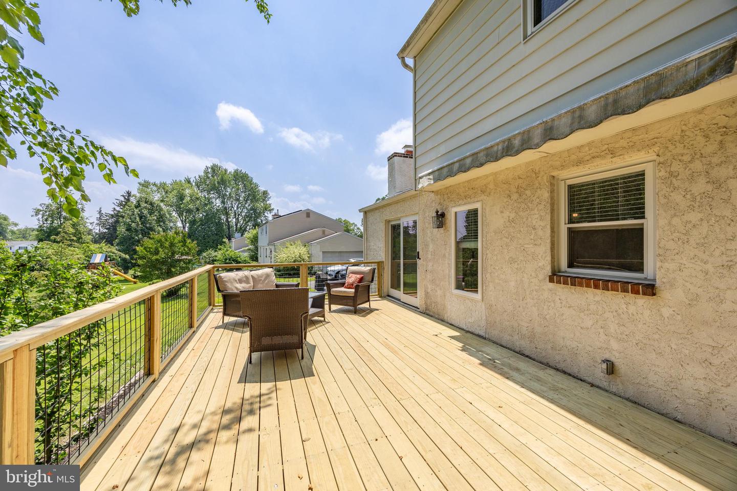 3006 Oakwood Dr