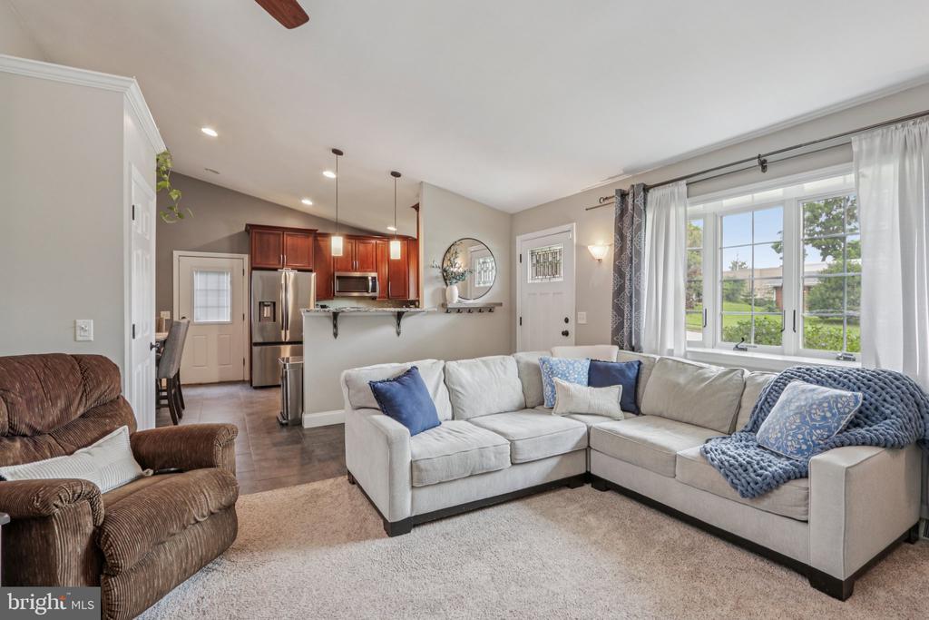 607 Launfall Rd