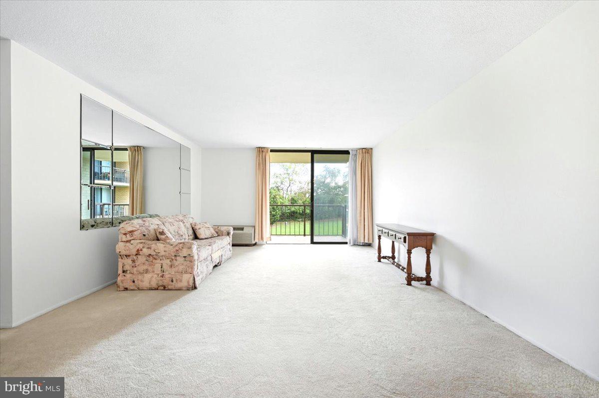 666 W GERMANTOWN PIKE 1311