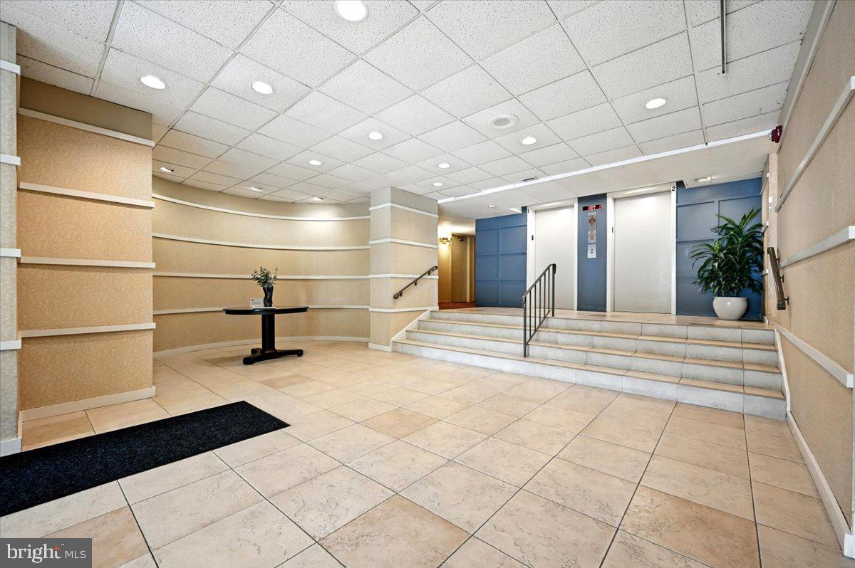 666 W GERMANTOWN PIKE 1311