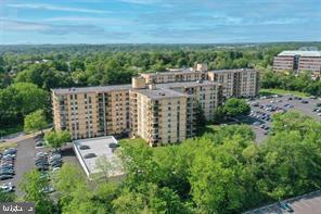 666 W GERMANTOWN PIKE 1311