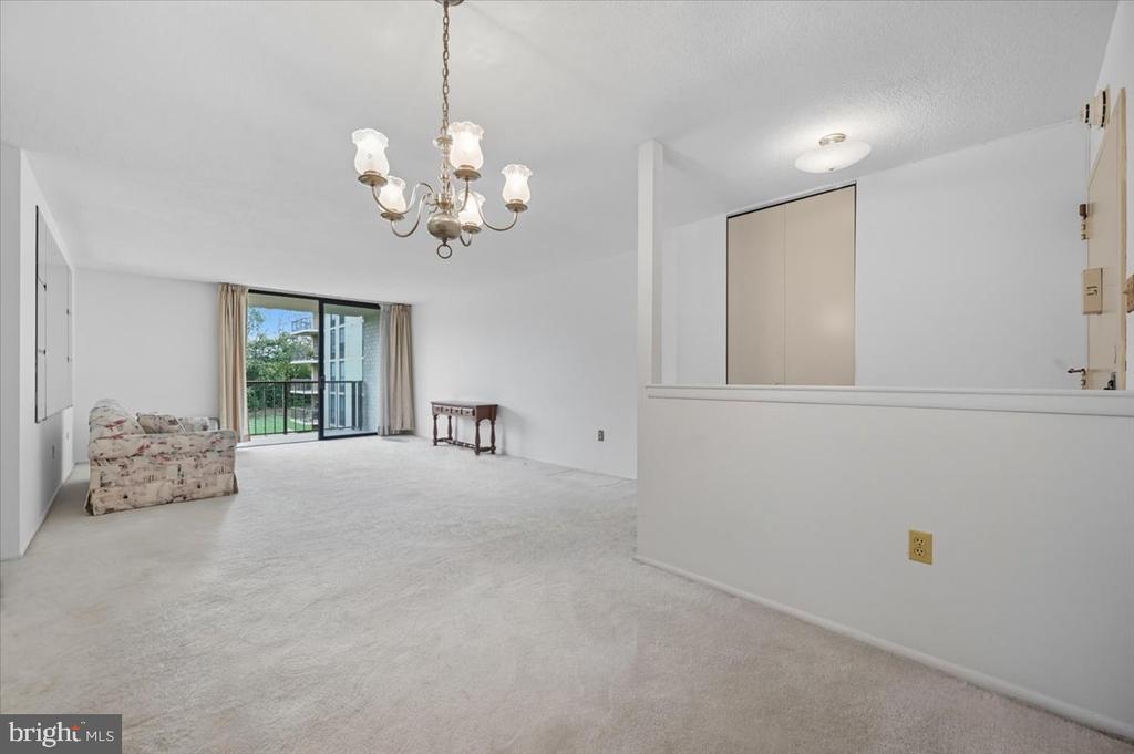 666 W GERMANTOWN PIKE 1311