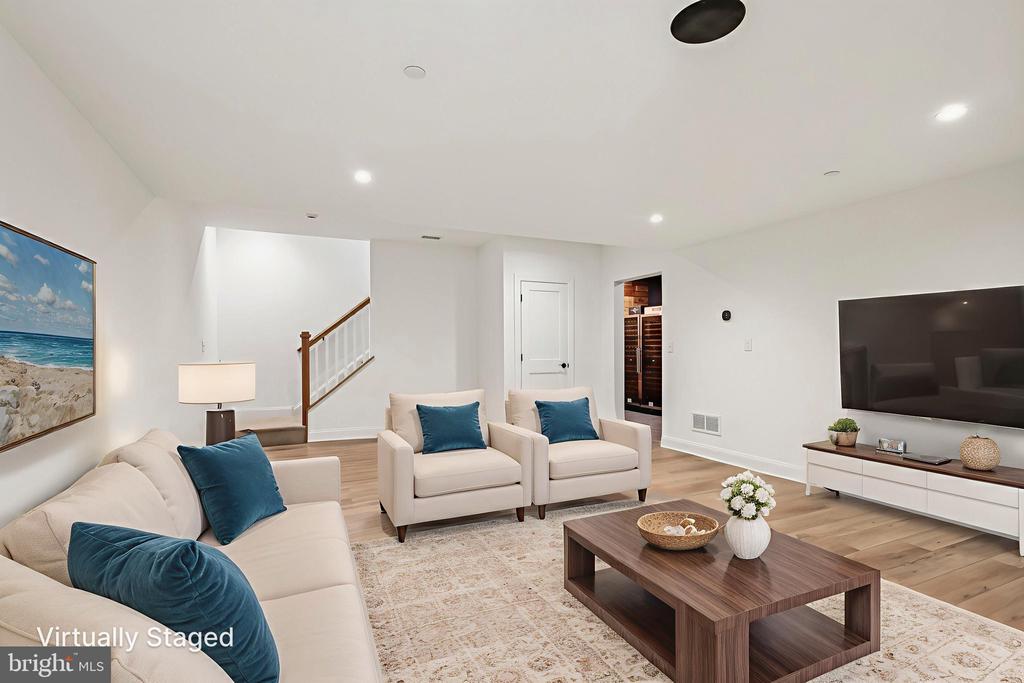 6170 ARGOS DRIVE