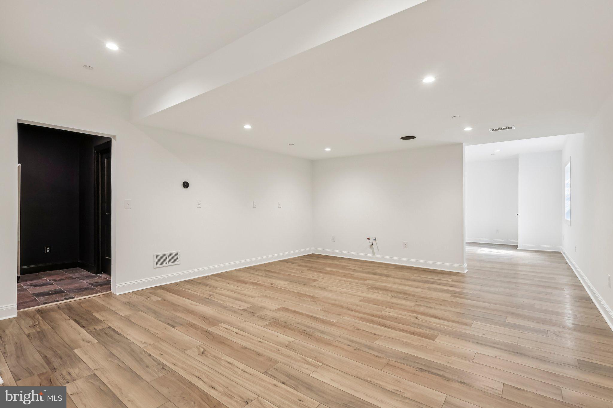 6170 ARGOS DRIVE
