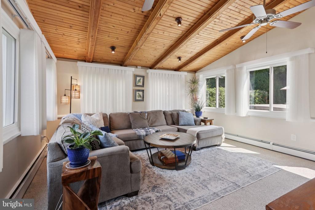 355 BRIGHTON ROAD