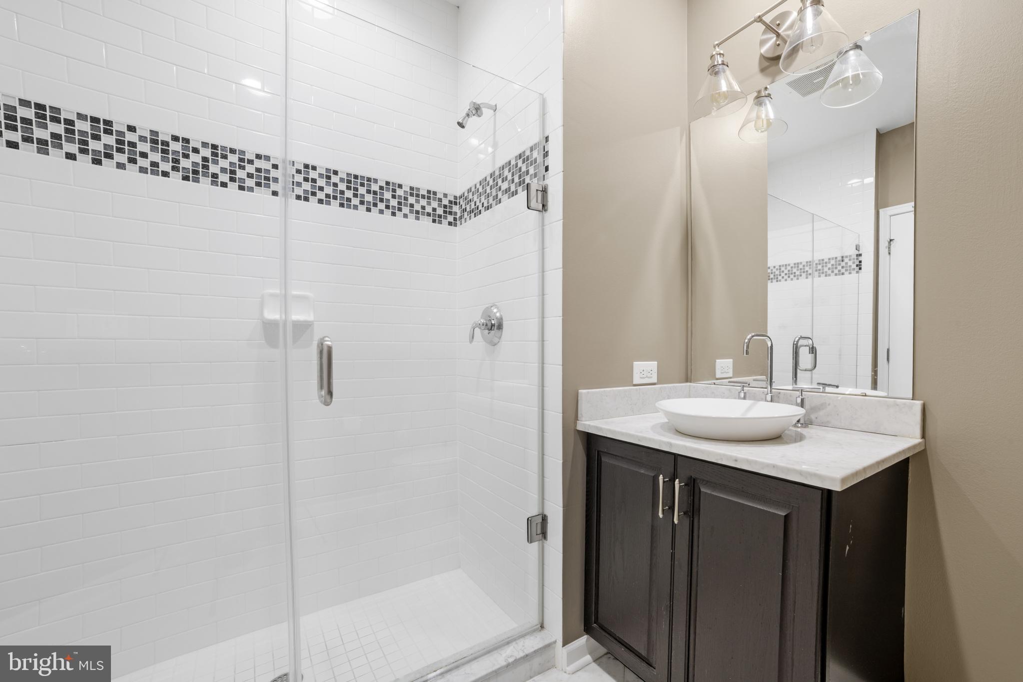 401 CARSON TERRACE 401