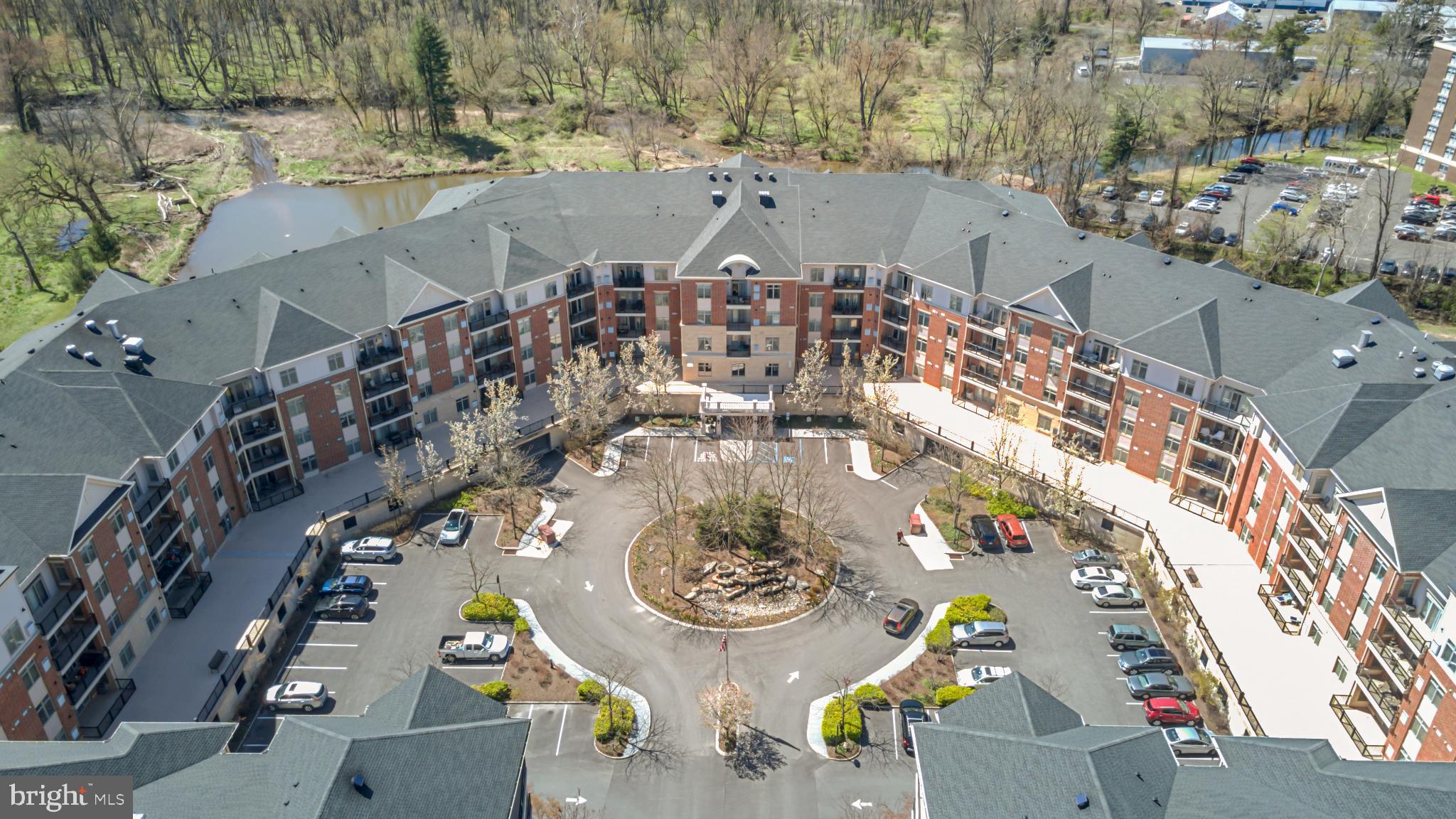 401 CARSON TERRACE 401