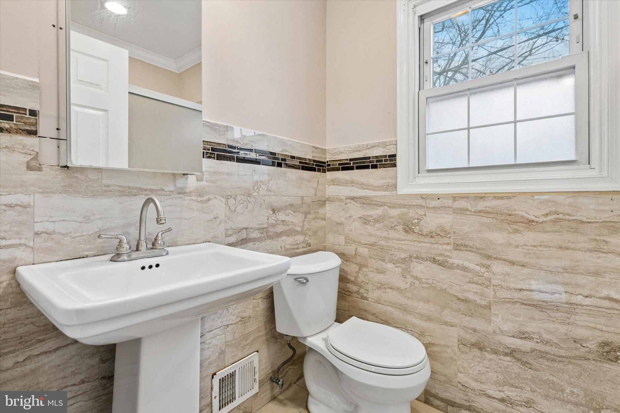 4150 ORANGEMANS ROAD