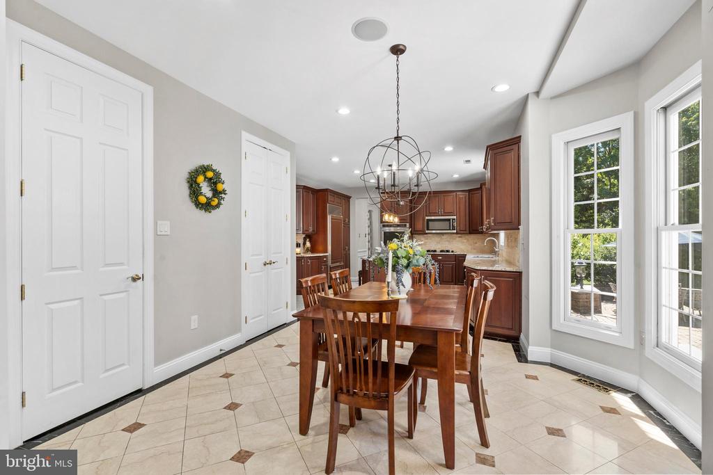 824 WARREN ROAD