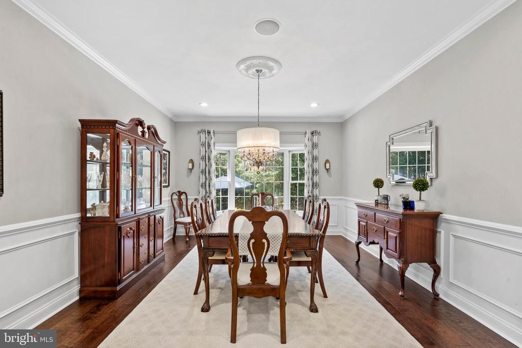 824 WARREN ROAD