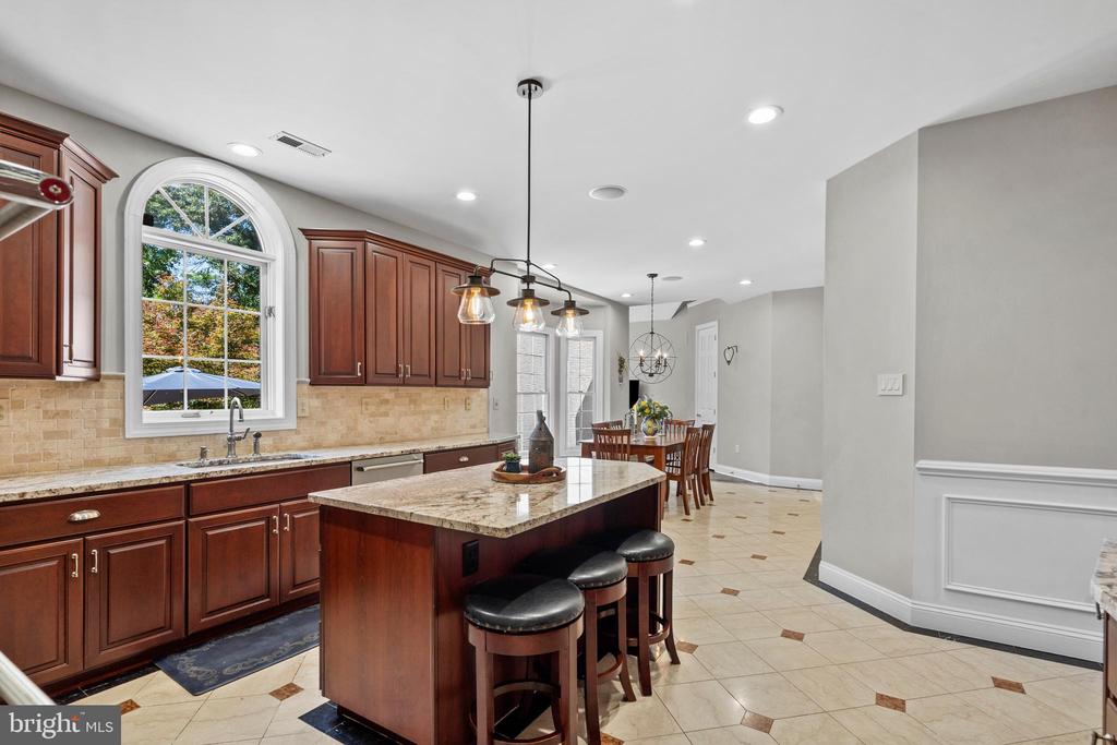 824 WARREN ROAD