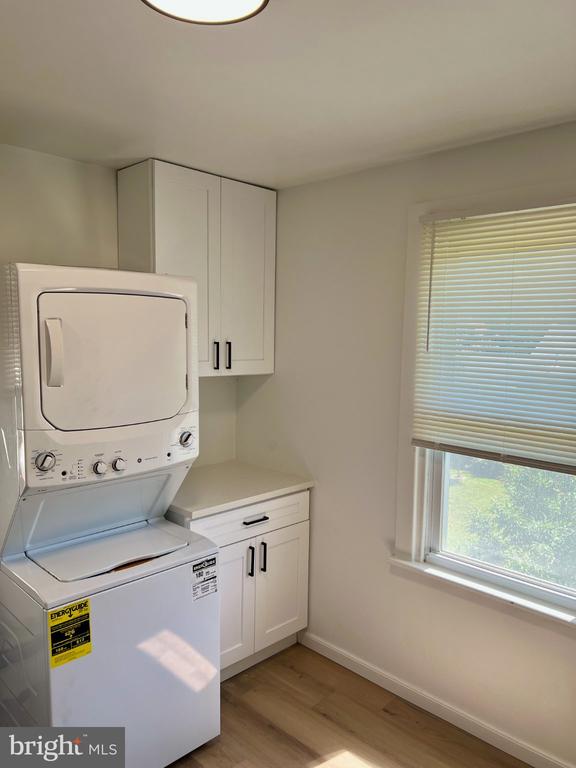 2729 CEDAR LANE Unit: 3