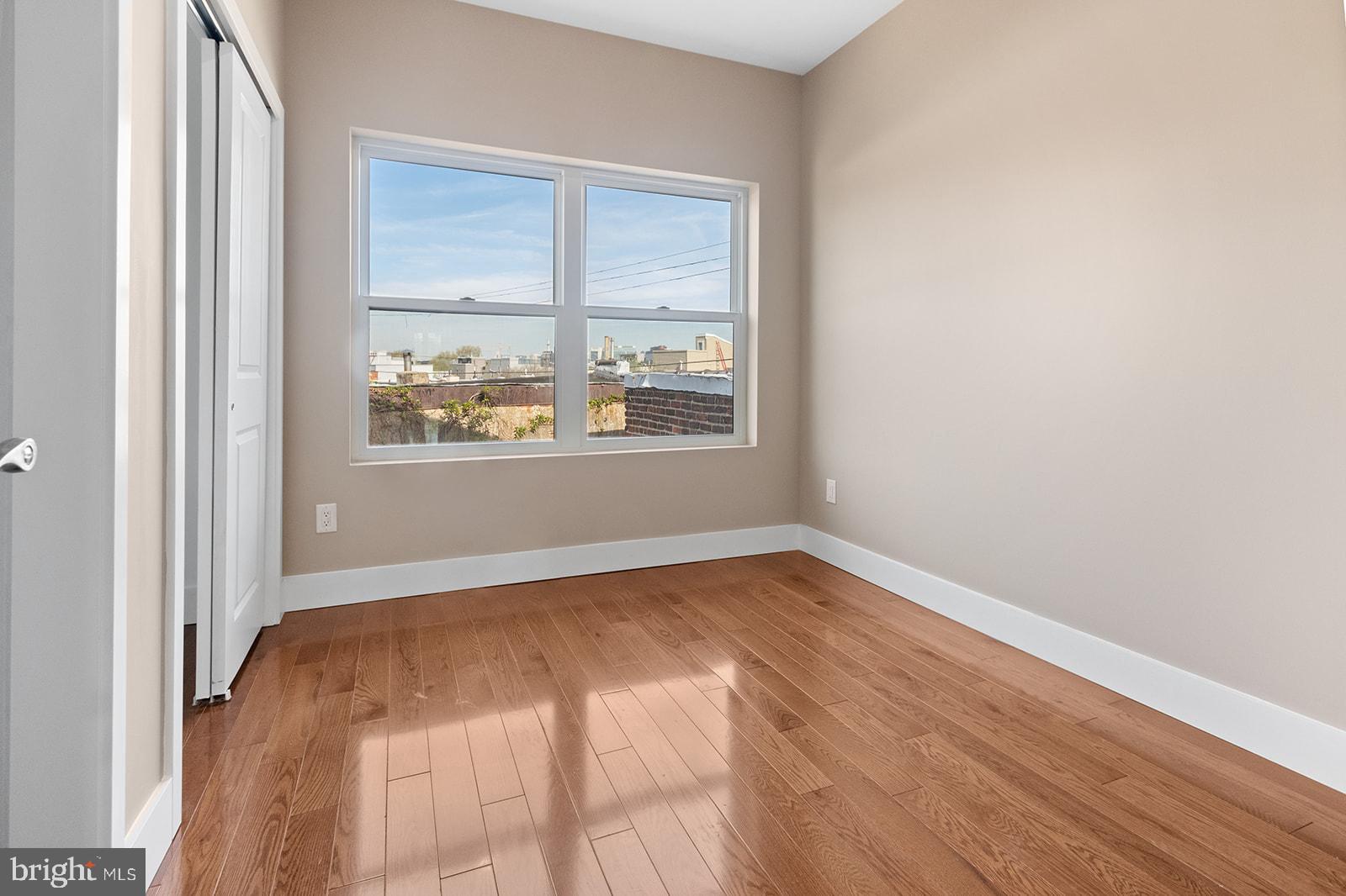 1406 Point Breeze Ave