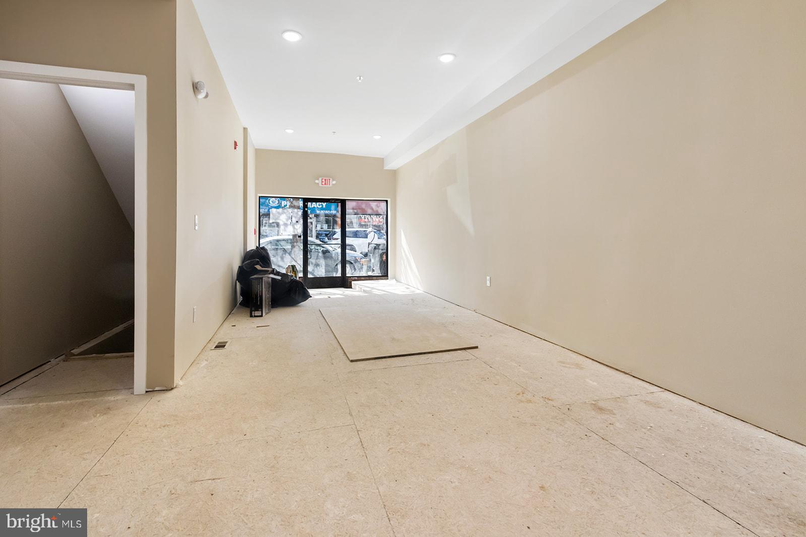 1406 Point Breeze Ave
