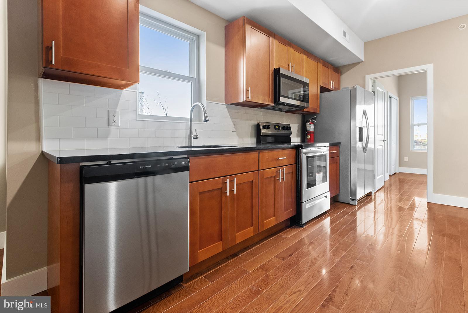 1406 Point Breeze Ave