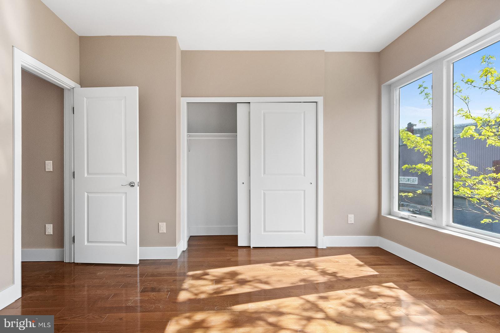 1406 Point Breeze Ave