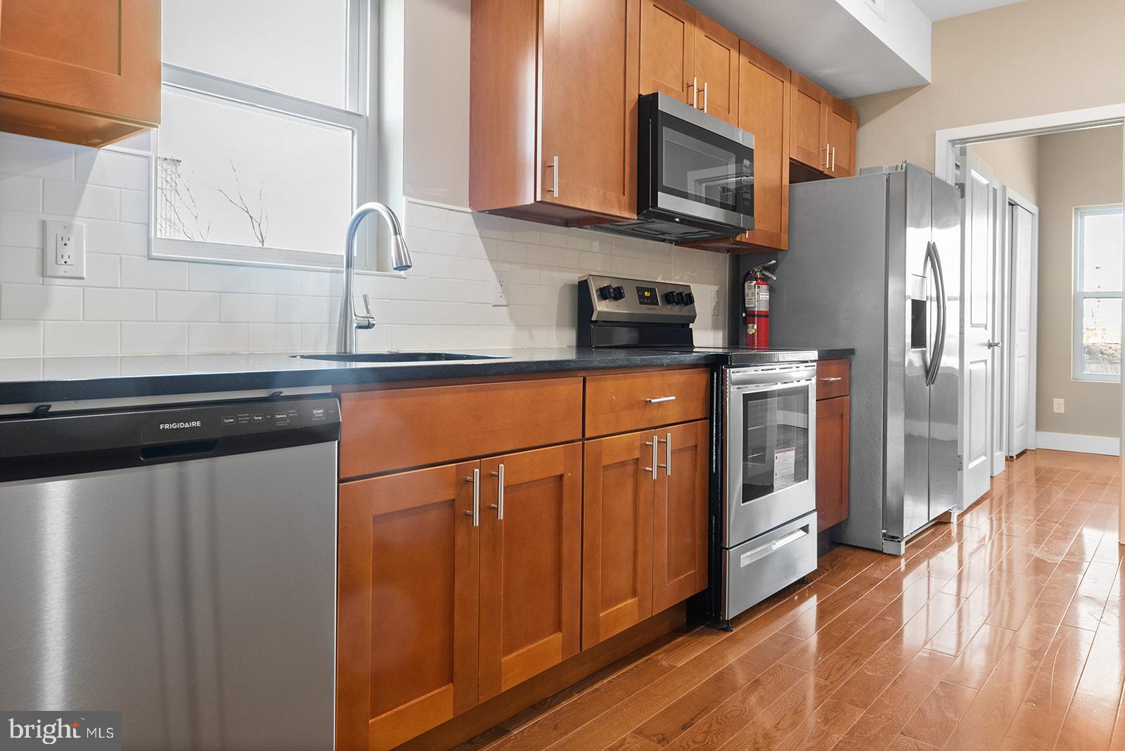 1406 Point Breeze Ave