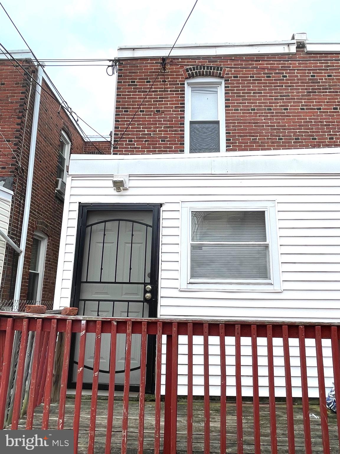 5106 Tulip St