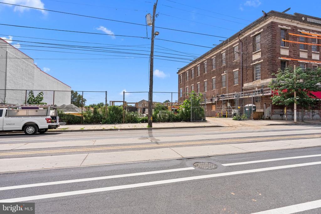 5140-5150 Lancaster Ave Lancaster Ave
