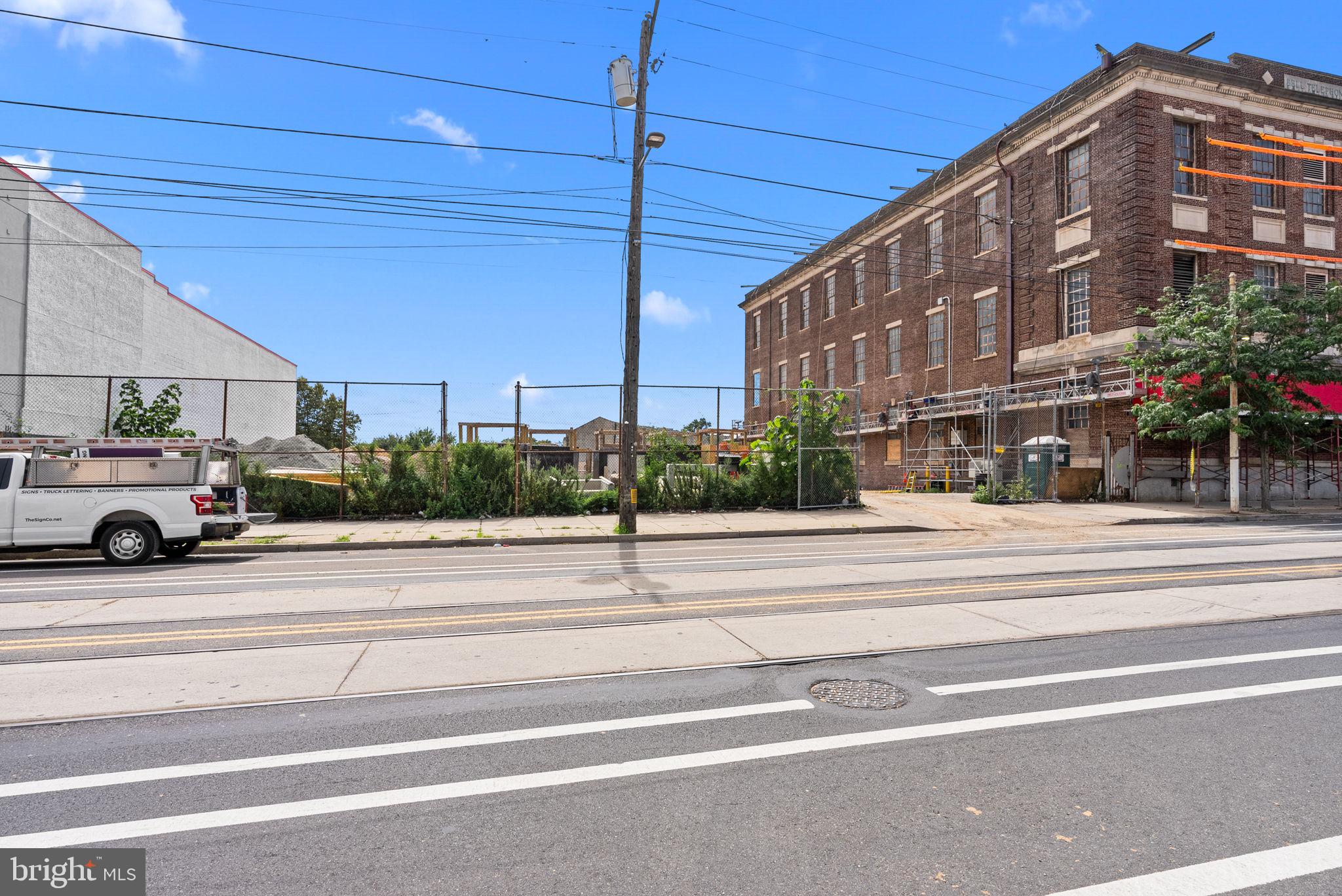 5140-5150 Lancaster Ave Lancaster Ave