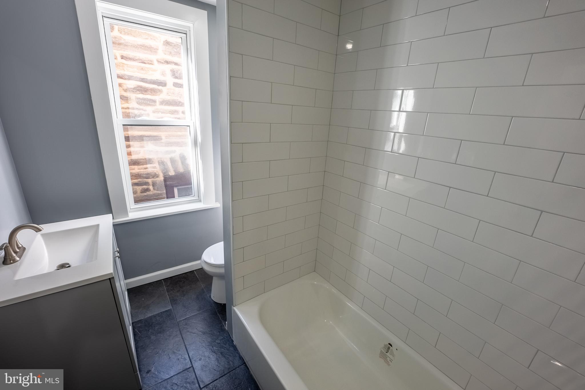 16 E Clapier St