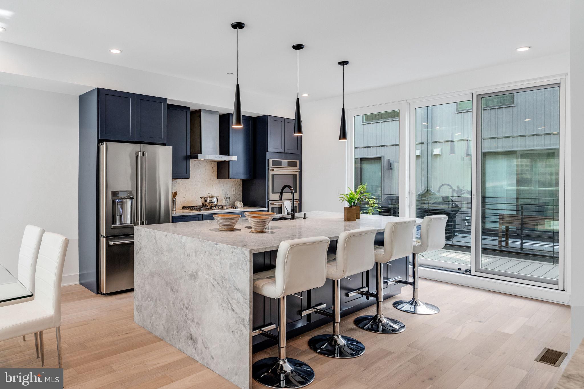 2106 League Ct