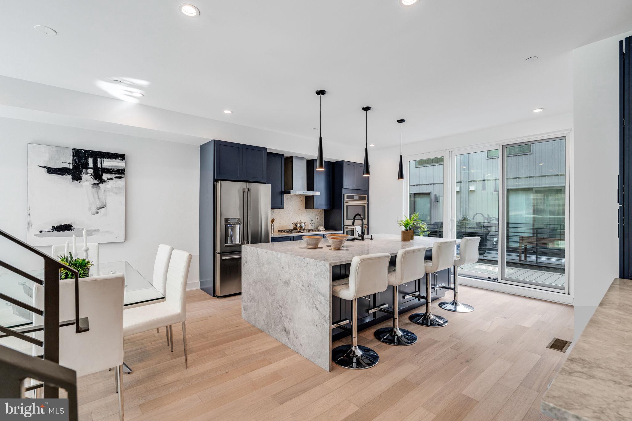 2106 League Ct