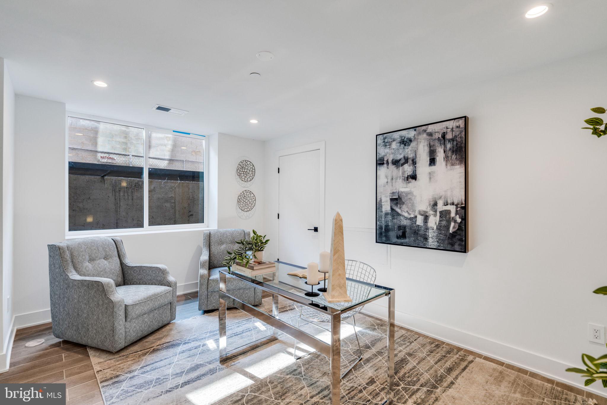 2106 League Ct