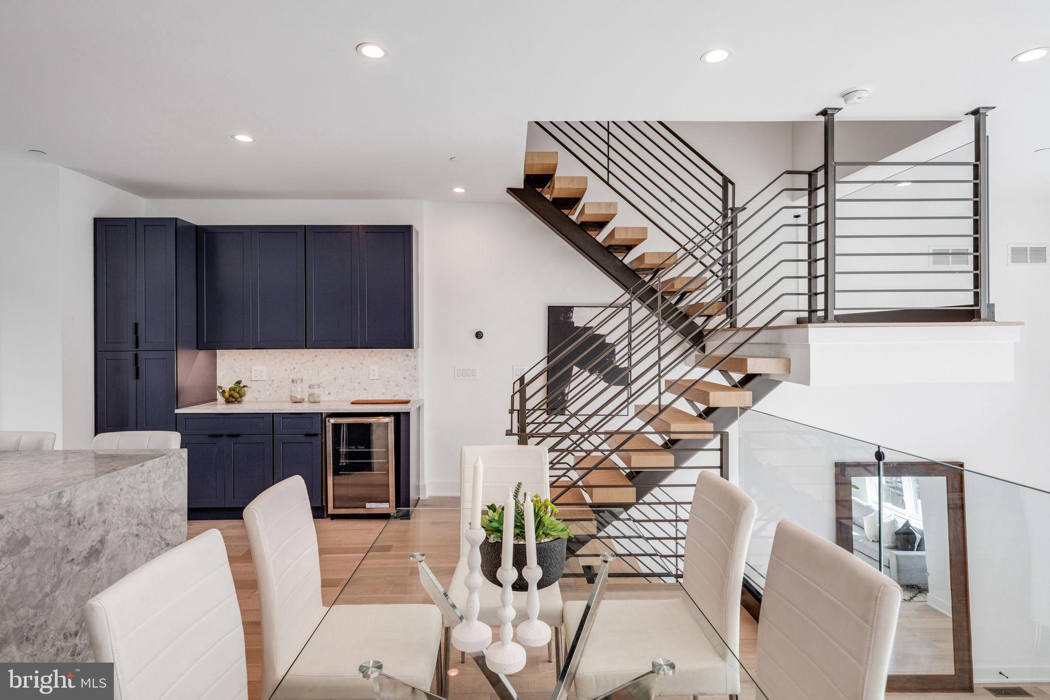 2106 League Ct