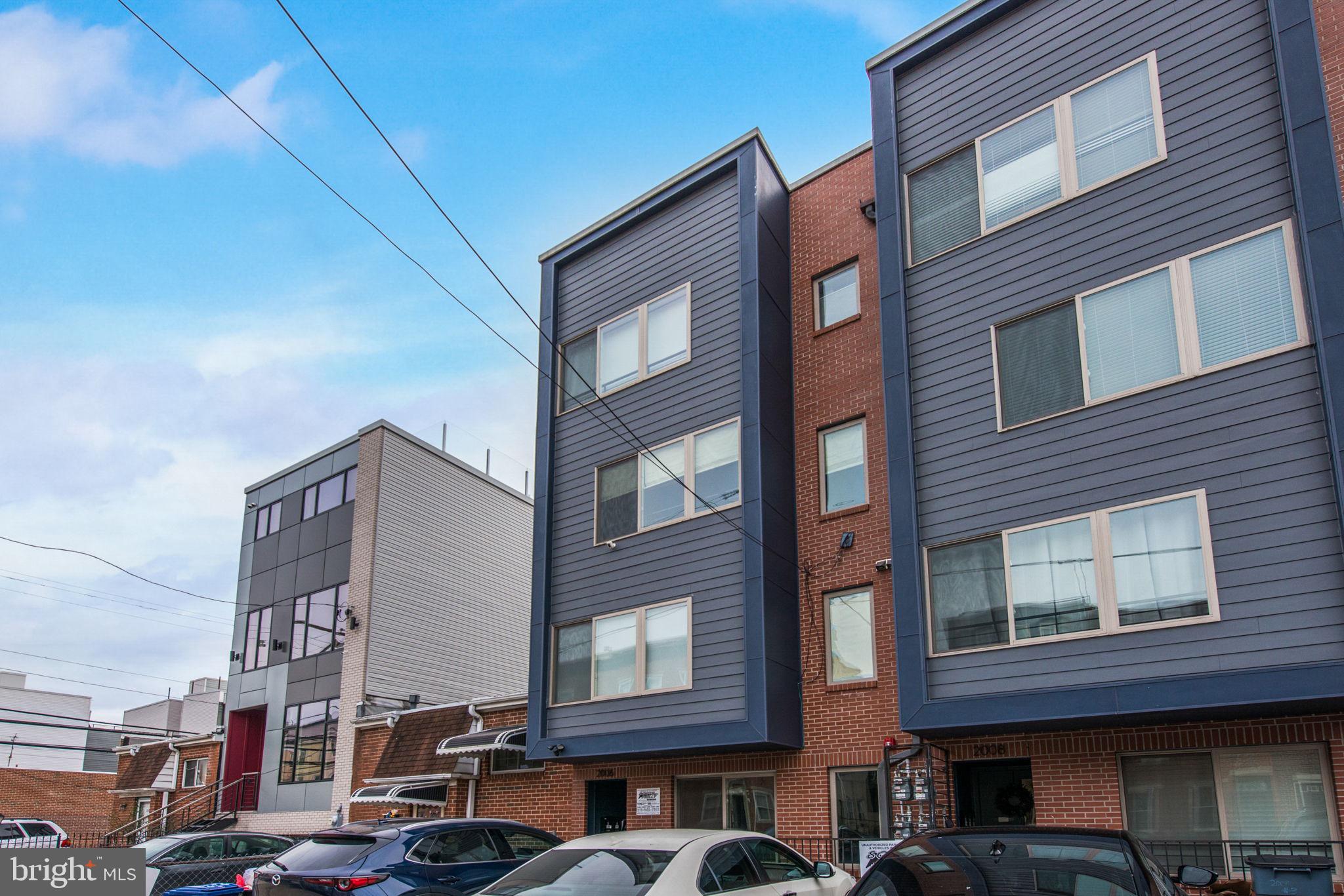 2006 Brown St #3