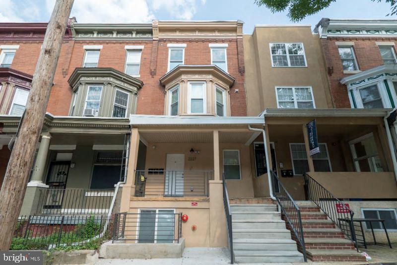 2227 N PARK AVE #C