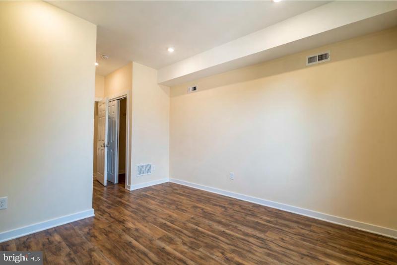 2227 N PARK AVE #C
